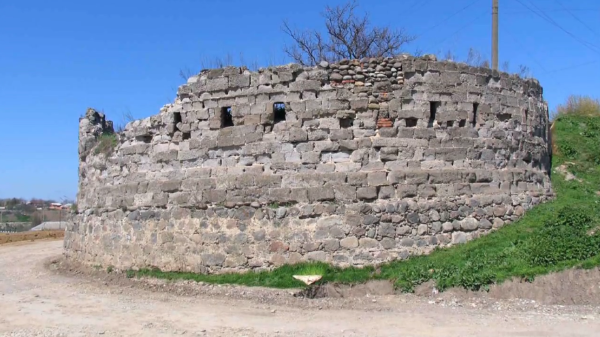 Один из последних проектов "АСМ Групп" - реставрация объекта культурного наследия федерального значения "Назрановская крепость" в городе Назрань Республики Ингушетия.