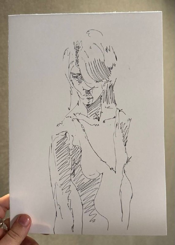 On February 21st, a life sketching workshop will be held at Mamison as part of the "Slow Life Workshop." It will be held in the resort's future gallery and will be led by Sergey Mikhitarov, a photographer and artist from Pyatigorsk.

Participants will learn to work with a model, capturing character and movement. The goal will be to create a quick drawing—without excessive perfectionism, but with attention to detail.