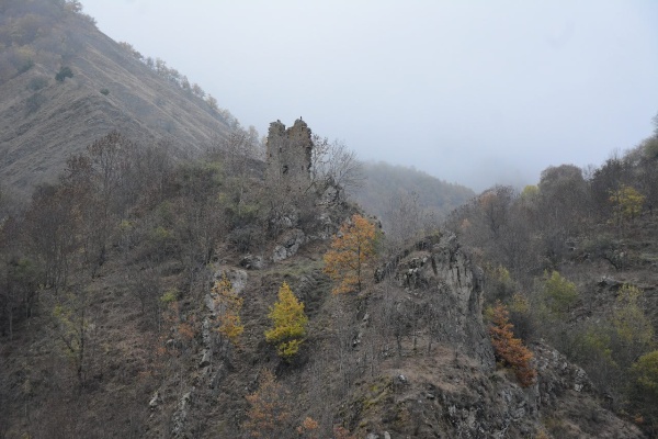 Выездные рабочие мероприятия в Итум-Калинском районе Чеченской Республики.

В рамках внедрения в Итум-Калинском районе Национальной системы «Территория», провели работы в населённых пунктах Чиннах, Бугарой, Зумсой, Конжахой и Кокадой, а также на отдельных объектах, находящихся в окрестностях.

В Итум-Кали провели рабочее совещание с Главой Администрации Итум-Калинского муниципального района Рабуевым Альбертом Саламовичем. На совещании утвердили даты официального запуска системы на территории района, согласовали план совместных действий, обсудили текущие вопросы и проблемы.