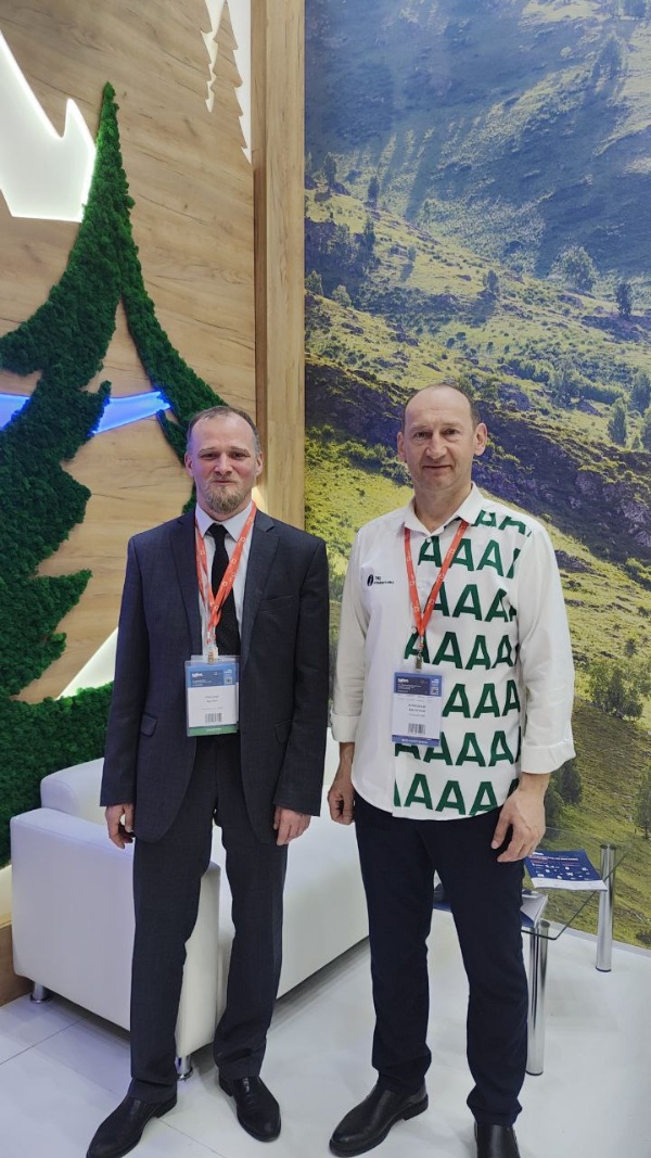 Третий день MITT-2025 принёс более 20 рабочих встреч, на которых обсуждались вопросы сотрудничества, совместные проекты, проблемы и способы их решения.

Значительная часть вопросов касалась безопасности в сфере туризма.

Проведены встречи с иностранными гостями форума, определен порядок дальнейшего взаимодействия.