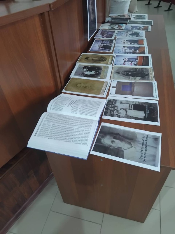 25 июня, в Ингушском научно-исследовательском институте гуманитарных наук им. Ч. Э. Ахриева состоялась конференция, посвященная 150-летию со дня рождения выдающегося российского этнографа, исследователя и просветителя Фомы Ивановича Горепекина, на котором присутствовали сотрудники Джейрахско-Ассинского музея-заповедника.

Конференция была организована известным краеведом, исследователем-архивистом Берснако Газиковым, на которой также были представлены фотографии и документальные материалы.

Ф.И. Горепекин родился 7 июня 1874 г. в ст. Ессентукской Терской области. Имя Фомы Горепекина к сожалению, не так известно среди нашего народа, хотя посвятил ингушам самую большую и плодотворную часть своей жизни. За годы исследовательской работы у Ф. И. Горепекина накопился огромный рукописный архив. Им были составлены первый букварь и первый алфавит, сделан прямой и обратный словарь с энциклопедическим объяснением 5000 слов. По сути, он является первым ученым-исследователем народов Кавказа и первым исследователем истории ингушей. В 1919 году на съезде горских народов, ознакомившись с документами, депутаты съезда удостоили Ф.И. Горепекина почетного звания «Наха – сий дер».

На Конференции также обсудили Постановление об утверждения Положения об Ордене Народного Собрания Республики Ингушетия 
«Наха сий дер», которое в начале этого года было принято депутатами Народного Собрания Республики Ингушетия по инициативе Историко-географическоого общества Ингушетии «Дзурдзуки».

Отметим, что эту награду будут вручать людям, посвятившим себя ингушскому народу, его истории и культуре. А первый Орден «Наха сий дер» депутатами Народного Собрания Ингушетии решено вручить Горепекину Ф.И. посмертно, что позволит увековечить его имя в истории Ингушского народа.