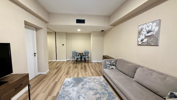 В отеле «Армхи» в номерах категории «Люкс» и «Президентский» появилась капсульная кофемашина — теперь ваш утренний кофе с видом на горы станет ещё приятнее.

Выбирайте любимый формат — эспрессо, американо, латте или капучино — и наслаждайтесь свежесваренным напитком, не выходя из номера.

Это бесплатный дополнительный сервис для гостей, созданный, чтобы сделать отдых в горах по‑настоящему комфортным и уютным.
