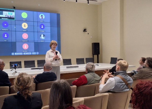 Сегодня российские и белорусские археологи и историки собрались в Пскове на 70-ю научную конференцию "Археология и история Пскова и Псковской земли". 

Золото Твери и псковского Крома, исследования Петровского посада и многие другие аспекты археологии будут обсуждены в рамках конференции.