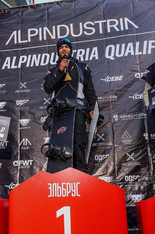 Итоги Freeride World Tour Qualifier 3* на «Эльбрусе».

Призерами стали участники, тренирующихся на «Эльбрусе» как домашнем курорте:

1 место: Канамат Эльканов,  
1 место: София Вукович, 
3 место: Кайсын Узденов, 
3 место: Диана Жапуева.