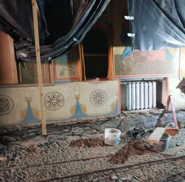 Продолжаются реставрационные работы по проекту "АСМ Групп" на объекте культурного наследия федерального значения "Лазаревская церковь" на территории Псково-Печерского монастыря.