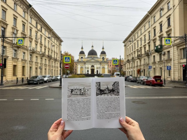 Готовится к выходу первый тираж исторического путеводителя по одному из исторических районов Петербурга - Пески, с замечательными иллюстрациями автора - Виктории Конышковой в digital технике.

Ожидается замечательное издание с роскошными иллюстрациями!