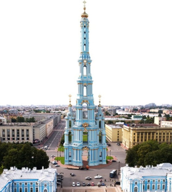 Вновь возобновились споры по поводу строительства колокольни Смольного собора. На днях заслуженный художник РФ г-н Уралов на заседании Всемирного клуба петербужцев предложил все-таки построить колокольню, но уже как экспонат Музея архитектуры. Он представил два варианта размещения непостроенной звонницы Смольного - на каплевидном участке Смольной набережной (развязка Орловского тоннеля) или среди небоскребов Газпрома на Лахте.

Мнения членов клуба разделились. Общественная дискуссия вокруг колокольни продолжится.

Г-н Уралов продолжайте дальше заниматься созданием панно и написанием живописи.