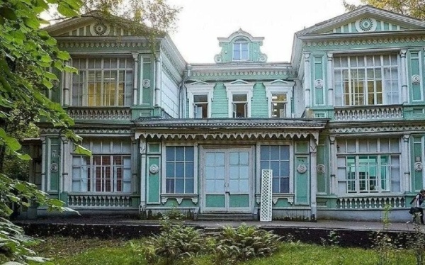 С начала года Главное управление культурного наследия Подмосковья выдало 14 000 заключений о наличии объектов культурного наследия на земельных участках, предназначенных для хозяйственного освоения. Этот показатель на 10% превышает данные за аналогичный период прошлого года. 

Специалисты напоминают, что перед началом любых строительных или земляных работ необходимо убедиться в отсутствии на участке объектов культурного наследия. В некоторых случаях может потребоваться проведение историко-культурной экспертизы, включающей археологические изыскания. Нарушителей, причинивших ущерб или уничтоживших объекты культурного наследия, ждет административная или уголовная ответственность.