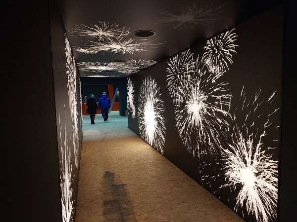 В Музее Москвы продолжается монтаж обширной выставки, посвященной китайскому новому году. Выставка выставкой, а "АСМ Групп" на объекте решает свои проектные задачи.