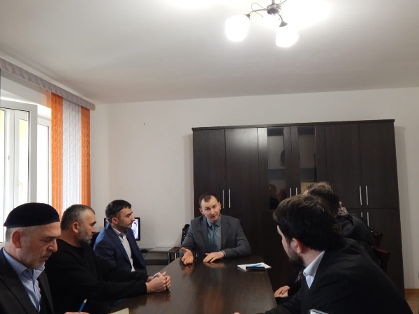 В городе Сунжа уполномоченным по защите прав предпринимателей РИ, а также представителями бизнеса Сунженского района с участием руководителя Ассоциации туризма Ингушетии и представителями Комитета по туризму РИ на днях была проведена встреча, на которой была поднята тема развития туризма в Сунженском районе.

В рамках встречи были подняты темы туристического потенциала , а также новые сценарии развития данной отрасли.