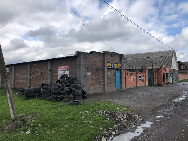 В с.п. Троицкое проведен мониторинг за соблюдением Правил благоустройства Сунженского района

Сотрудники районной и сельской администраций проверили состояние объектов физических и юридических лиц на предмет соответствия требованиям, установленным Правилами благоустройства.

Так, в ходе проведения мониторинга было выявлено 8 фактов административных правонарушений, таких как оставление мусора на прилегающих территориях, складирование строительного материала и шин, а также 1 факт нецелевого использования земельного участка.

Виновные лица будут привлечены к административной ответственности в соответствии с ч. 1 ст. 18.2 Закона об административной ответственности в Республике Ингушетия.
