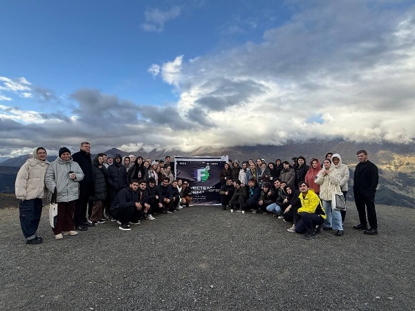 На Северном Кавказе завершились тренинги по предпринимательским компетенциям в рамках федерального проекта «Технологии» и «Платформы университетского технологического предпринимательства».  

Фестиваль «Физтех Фаундер Фест – СКФО» собрал самых активных студентов из 23 университетов округа. Желаю юным предпринимателям удачи в реальном деле!

И благодарю всех участников, организаторов – Московский физико-технический институт и Пятигорский государственный университет, за вклад в развитие предпринимательской экосистемы. Пусть все получается!
