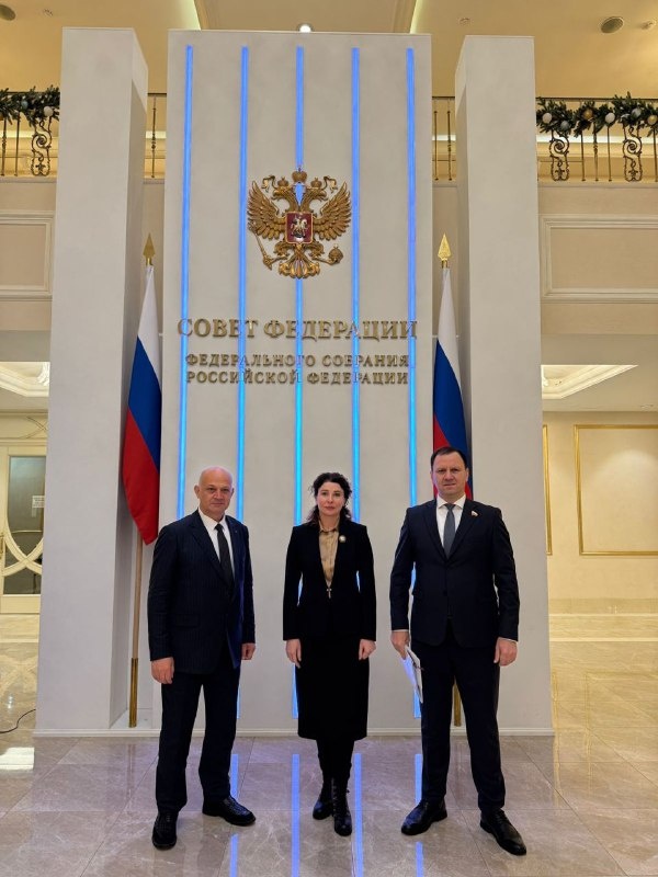 9 декабря Председатель Комитета государственной охраны объектов культурного наследия Республики Ингушетия Кодзоев Тимирлан принял участие в Парламентских слушаниях на тему: «Сохранение объектов культурного наследия (памятников истории и культуры) народов Российской Федерации: программный подход и законодательное обеспечение» в г. Москва.

Мероприятие провела Председатель Совета Федерации Федерального собрания Российской Федерации Валентина Матвиенко.
Министр культуры Ольга Любимова представила доклад о проделанной работе (реставрация 340 объектов, консервация более 200 объектов и др., на общую сумму 62 млрд рублей) и планах по улучшению ситуации, включая инвентаризацию реестра памятников (завершение до 2025 года). 

Выявлены проблемы: почти 27 тысяч памятников находятся в неудовлетворительном состоянии. Приняты меры по снижению административных барьеров, сокращению сроков и стоимости работ на памятниках, привлечению волонтеров.