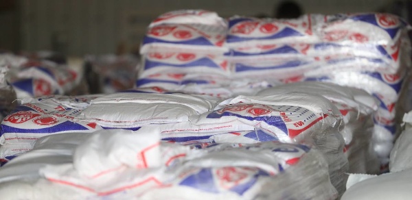 В рамках благотворительного мероприятия «Мехка сага», к которому присоединяются неравнодушные жители, общественные организации, благотворительные фонды, меценаты, а также волонтеры, нуждающимся будет оказана помощь. 

4 000 продуктовых наборов будут переданы в следующие даты: 

– 5 апреля 2024 года: г. Малгобек, Малгобекский район, Джейрахский район, Нижний Курп, Кескем;

– 6 апреля 2024 года: г. Сунжа, Сунженский район, г. Карабулак;

– 7-8 апреля 2024 года: г. Назрань, Назрановский район, Пригородный район, г. Магас.



