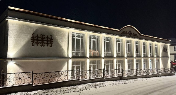 Новый Дом культуры в  с.п. Джейрах,  который построен на месте старого здания.

ДК трехэтажное здание с цокольным этажом, с актовым залом, библиотекой, помещениями доброе питания и обслуживания посетителей, комнатами для занятий в различных кружках и секциях.