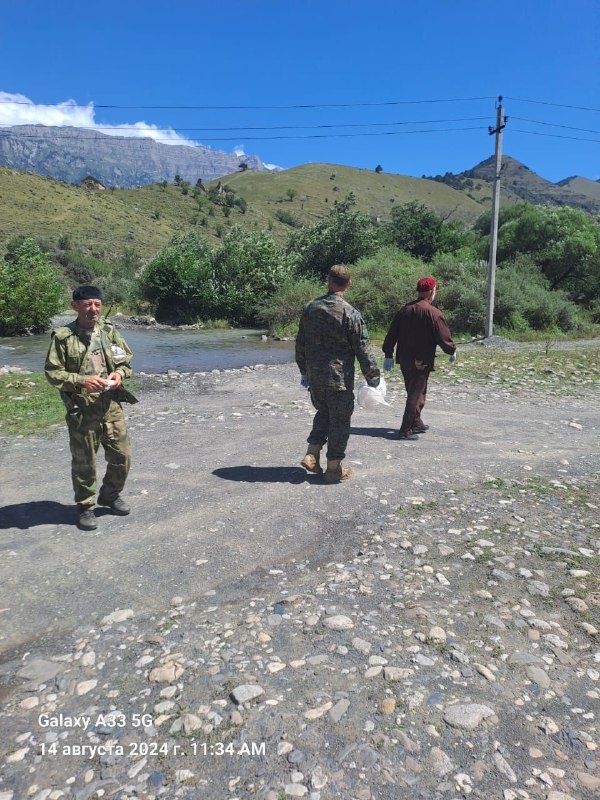 14 августа в рамках плана работы сотрудники Джейрахско-Ассинского музея-заповедника провели субботник на территории архитектурного комплекса «Нижний Пуй». С комплекса был собран и вывезен весь мусор, произведен покос травы и нежелательной растительности.  
  
И.о. директора музея-заповедника Сампиев А.А. поблагодарил всех участников мероприятия и вместе с тем выразил надежду, что посетители горной местности будут бережнее и аккуратнее относиться к окружающей среде. Ведь чисто не там, где метут, а там, где не мусорят.

Ранее в надлежащее санитарное состояние была приведена прилегающая территория комплекса «Эгикал».
