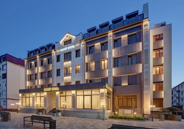 Свежие фотографии открывшегося в конце прошлого года по проекту "АСМ Групп" нового Smart отеля в центре столицы Республики Ингушетия - городе Магас.