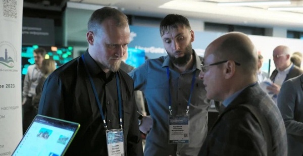 На Национальном форуме Информационной Безопасности, состоявшемся 7-8 февраля в Москве, была представлена Национальная система «Территория» и отдельные решения по безопасности, построенные на основе системы «Горизонт». 

На форуме обсуждались примеры успешного внедрения систем «Территория» и «Горизонт» в горных районах Кавказа:
- На территории Джейраско-Ассинского историко-архитектурного и природного музея-заповедника, находящегося в Джейрахском районе Республики Ингушетия;
- В Чеченской Республике на территории Шаройского и Итум-Калинского районов;
- При проведении массовых мероприятий.

В составе команды также приняли участие партнёры системы «Территория»:
- Компания «АСМ Групп» из Санкт-Петербурга
- ГКУ «Джейраско-Ассинский историко-архитектурный и природный музей-заповедник»
- Caucasus United Territory -  организаторы международных забегов