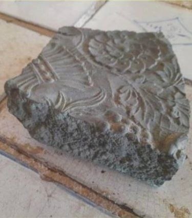 В селе Поречье-Рыбное Ярославской области обнаружен бронзовый осколок разбитого более ста лет назад колокола Никитской колокольни.

Пятиярусная колокольня церкви святого Никиты Мученика - самая высокая колокольня на территории России за пределами города. Ее высота составляет 94 метра.