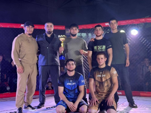 The Gladiator Sports Club, based at the Children's and Youth Sports Center (MKU DO DYUSSH) in the Jayrakhsky District, once again demonstrated outstanding achievements, taking first place at the prestigious interregional tournament held on September 28, 2025.

In a fierce battle, the Gladiator team won a brilliant victory over their rivals from the Kabardino-Balkarian Republic (KBR) team in a “wall-to-wall” match. The final score of the match was an impressive 4:0 in favor of our athletes.

The tournament brought together the strongest wrestlers from the regions of the North Caucasus, including representatives from the Chechen Republic, the Republic of Adygea, Dagestan, and Kabardino-Balkaria. Among the participants in the tournament, the active participation of young talents was noted, whose performances inspired the audience and judges with their courage and skill.