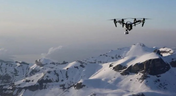 Федеральная служба безопасности РФ (ФСБ РФ) выдало "АСМ Групп" разрешение на полеты беспилотными летательными аппаратами в Джейрахском и Сунженском районах горной Ингушетии в целях проведения научно-исследовательских работ.