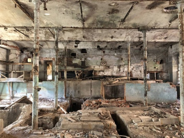 Сегодня специалисты "АСМ Групп" провели осмотр зданий Большой Ивановской мануфактуры, расположенной в городе Иваново на берегах реки Уводь.

Ну что тут скажешь.... - состояние заброшенности и аварийности впечатляет.