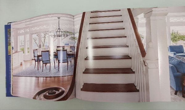 In the office of "ASM Group" appeared a new luxury edition - "The Art of Greating Houses" dedicated to the best modern country houses in the United States.

The square album, printed in Australia in 2023 at 470 pages, features dozens of individual country houses in North America.