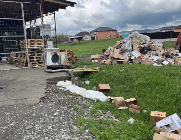 В с.п. Троицкое проведен мониторинг за соблюдением Правил благоустройства Сунженского района

Сотрудники районной и сельской администраций проверили состояние объектов физических и юридических лиц на предмет соответствия требованиям, установленным Правилами благоустройства.

Так, в ходе проведения мониторинга было выявлено 8 фактов административных правонарушений, таких как оставление мусора на прилегающих территориях, складирование строительного материала и шин, а также 1 факт нецелевого использования земельного участка.

Виновные лица будут привлечены к административной ответственности в соответствии с ч. 1 ст. 18.2 Закона об административной ответственности в Республике Ингушетия.
